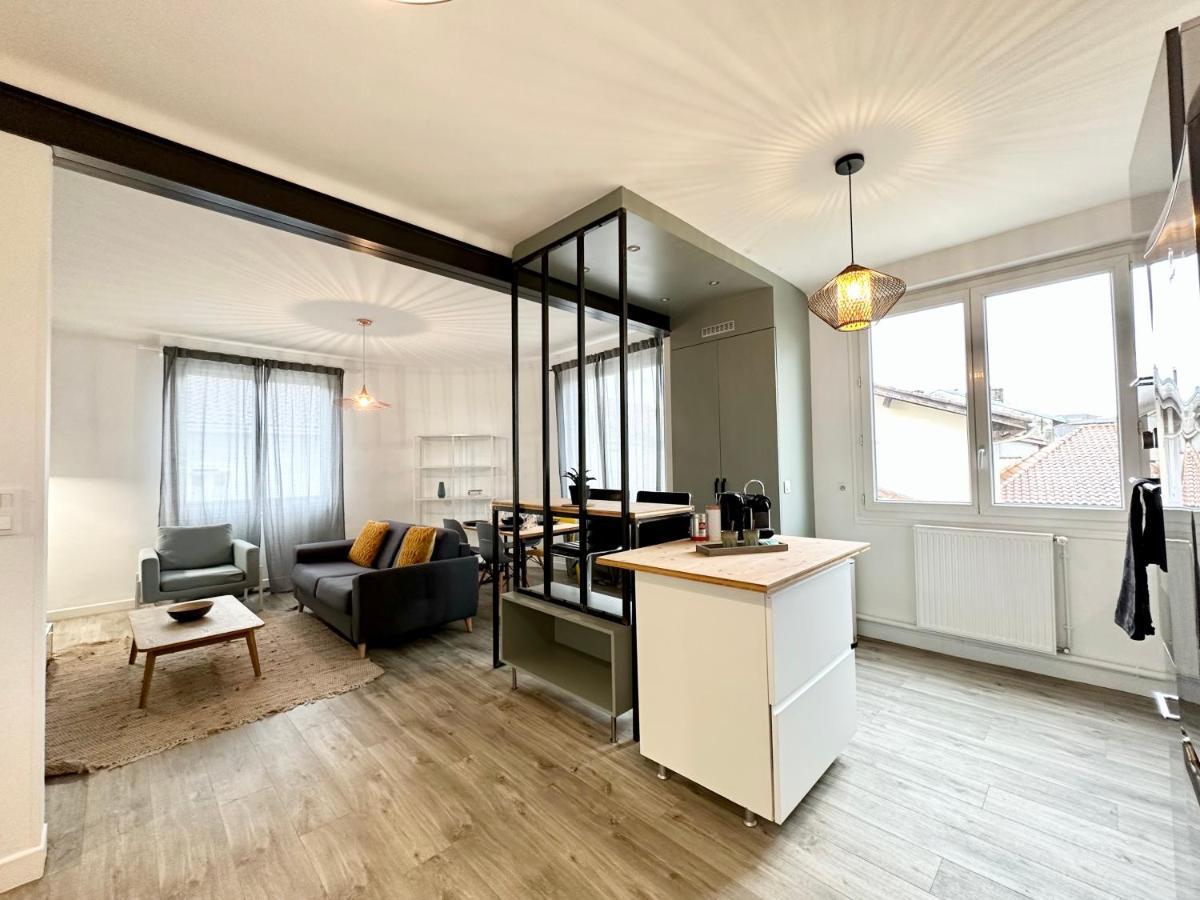 Design Moderne Spacieux - Hyper Centre - Parking 몽트드마르장 외부 사진